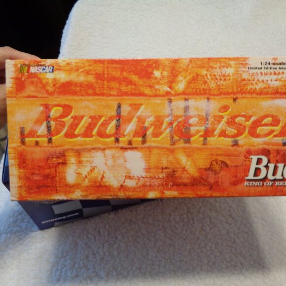 Dale Earnhardt Jr #8 Budweiser 1999 Monte Carlo Limited Edition Action Car 1/24 - Picture 15 of 17